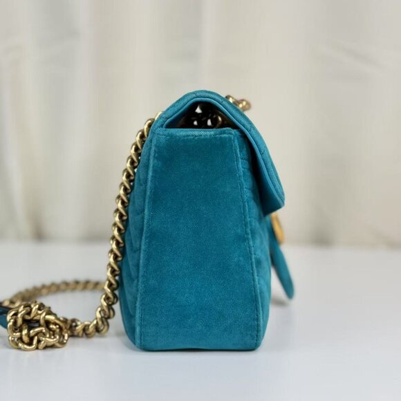 Gucci Velvet Medium GG Marmont Flap Shoulder Bag - Picture 4 of 10